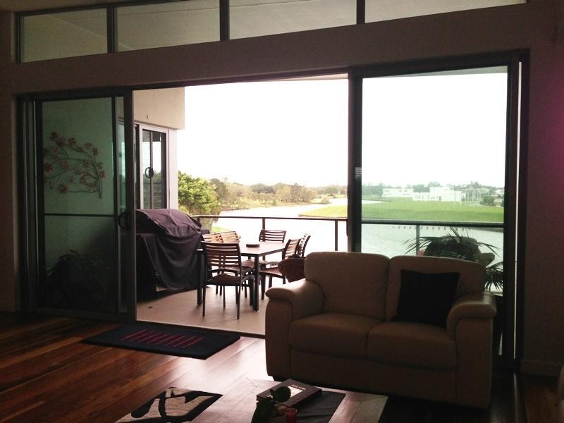 7528 Springfield Drive, Hope Island QLD 4212