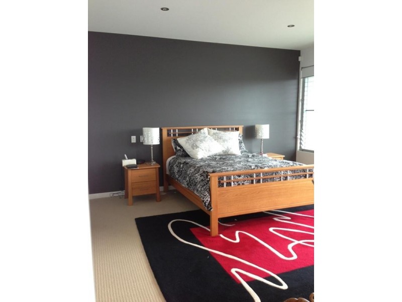 7528 Springfield Drive, Hope Island QLD 4212