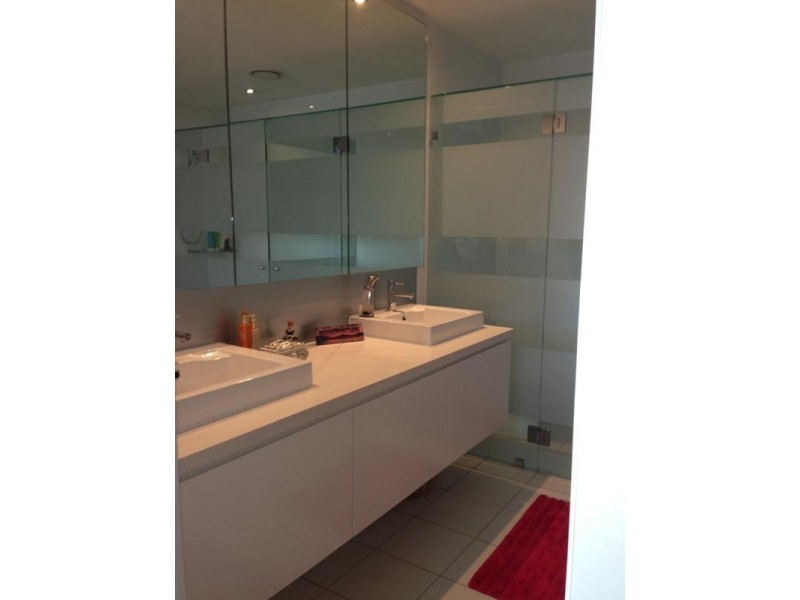 7528 Springfield Drive, Hope Island QLD 4212