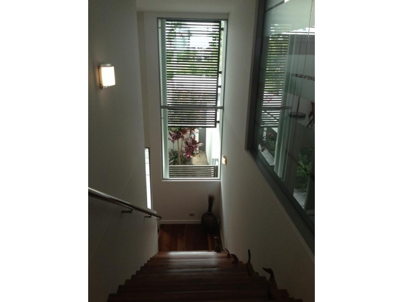 7528 Springfield Drive, Hope Island QLD 4212