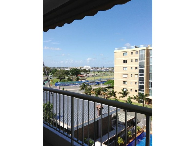 304/65 Bauer Street, Southport QLD 4215