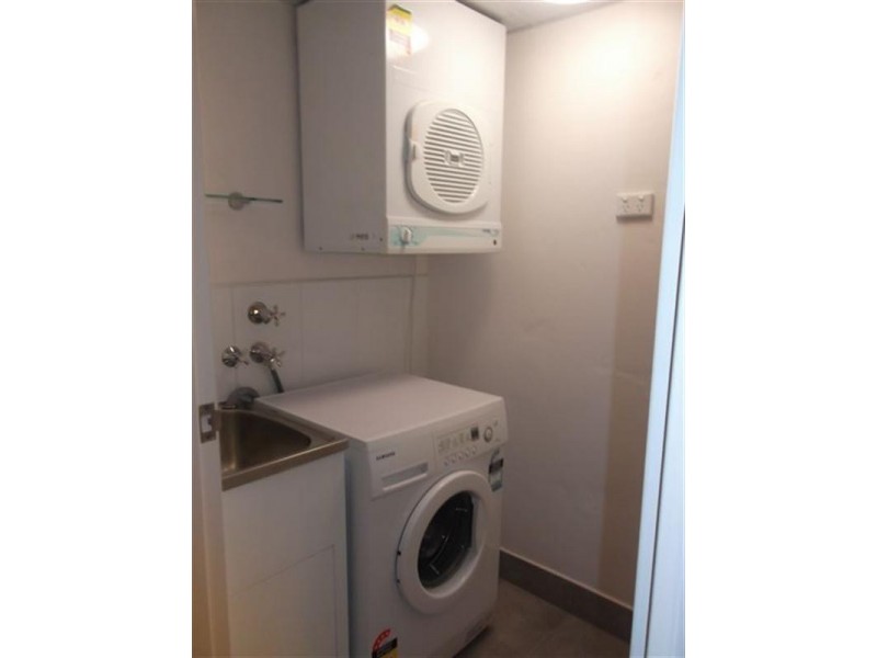 304/65 Bauer Street, Southport QLD 4215