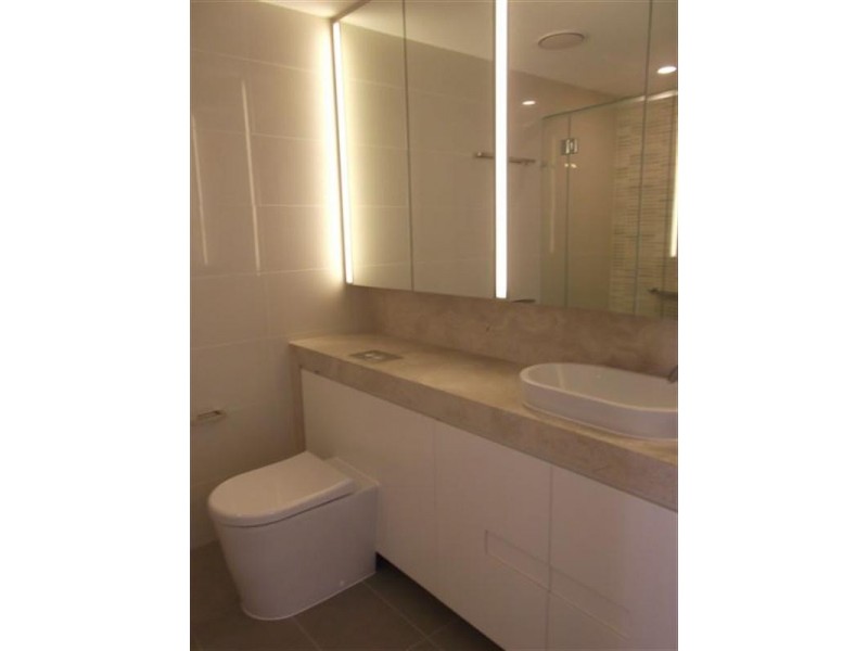 3205/4 Marina Promenade, Paradise Point QLD 4216