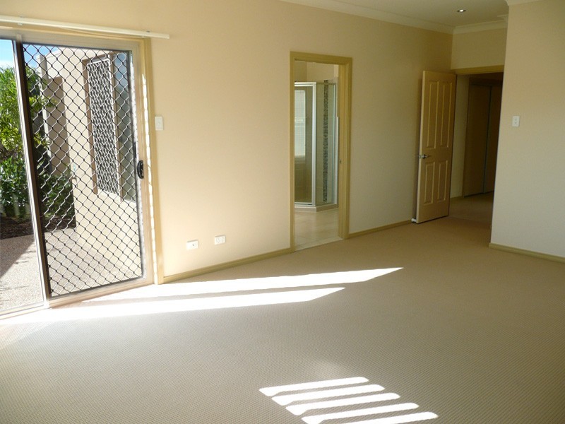 Biggera Waters QLD 4216