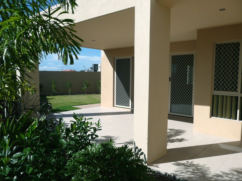 Biggera Waters QLD 4216