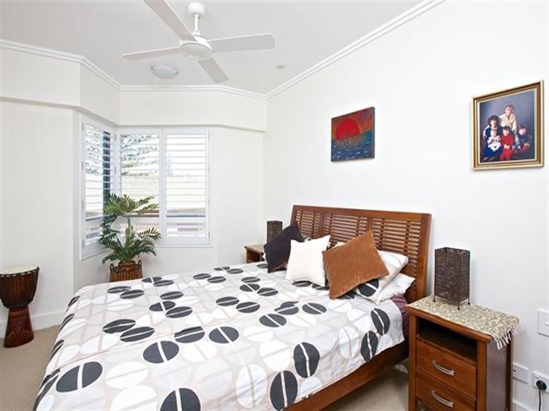 9/508 Marine Parade, Biggera Waters QLD 4216