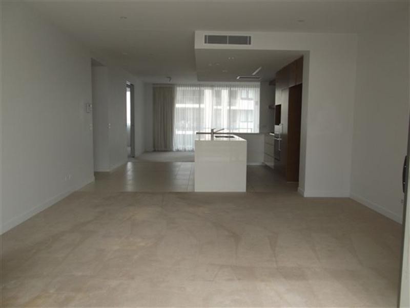 4304/2 Sunset Avenue, Paradise Point QLD 4216