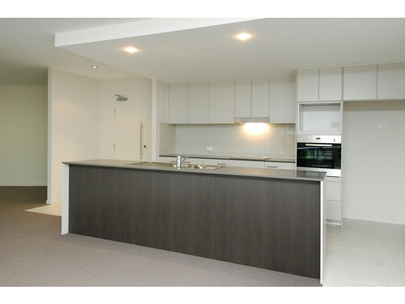 Hope Island QLD 4212