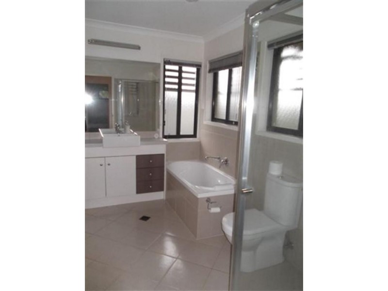 7/431 Oxley Drive, Runaway Bay QLD 4216