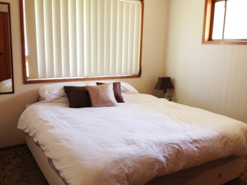 42 Tallara Street, Coombabah QLD 4216