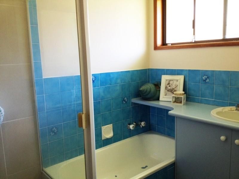 42 Tallara Street, Coombabah QLD 4216