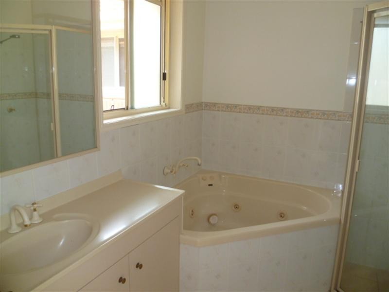 7/427 Pine Ridge Road, Runaway Bay QLD 4216