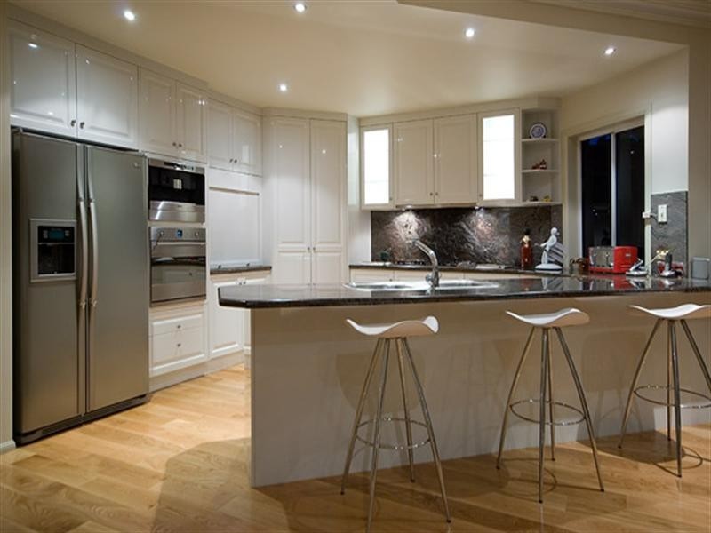 166 Sundance Way, Runaway Bay QLD 4216