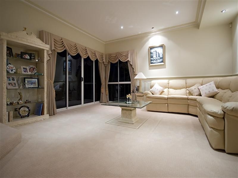 166 Sundance Way, Runaway Bay QLD 4216