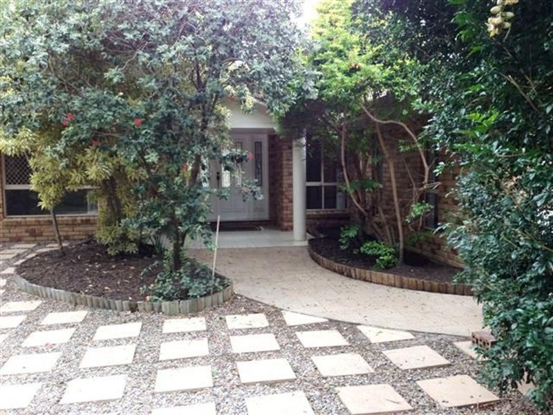 476 Oxley Drive, Runaway Bay QLD 4216