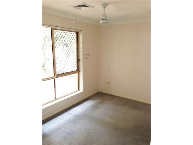 476 Oxley Drive, Runaway Bay QLD 4216