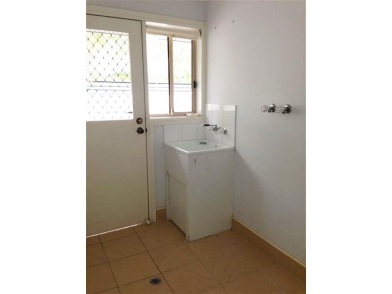476 Oxley Drive, Runaway Bay QLD 4216