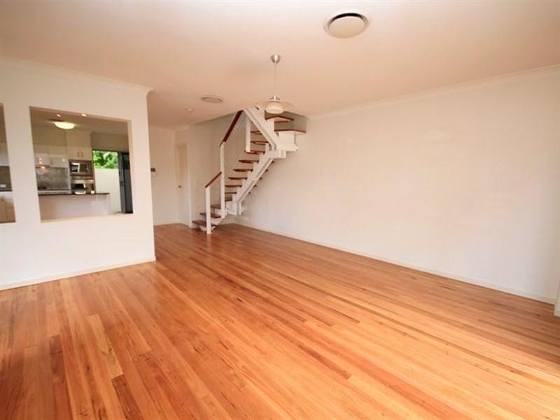 1/82 Slatyer Avenue, Bundall QLD 4217