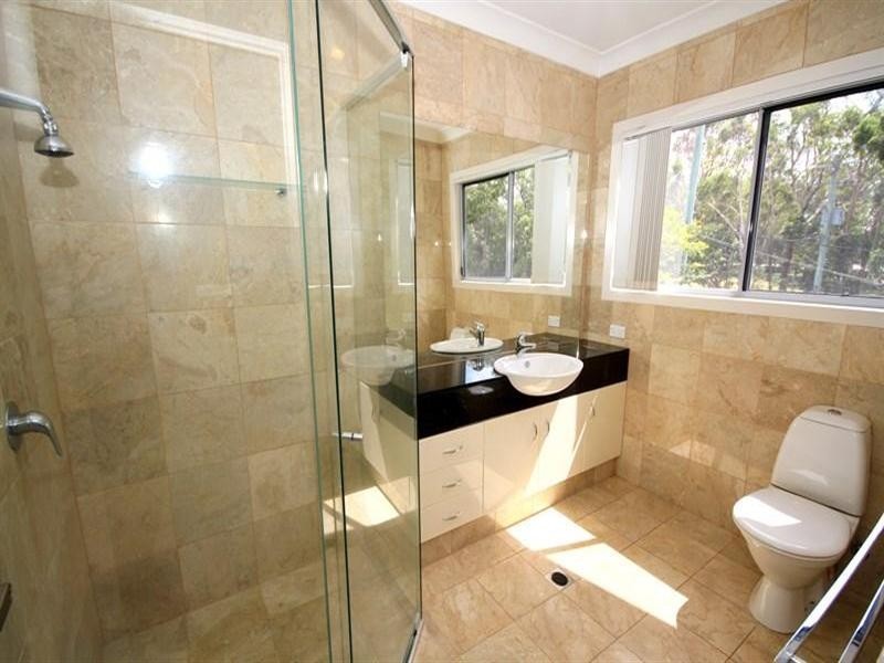 1/82 Slatyer Avenue, Bundall QLD 4217