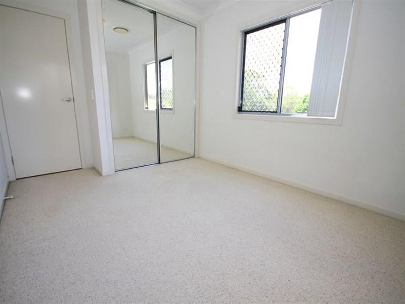 1/82 Slatyer Avenue, Bundall QLD 4217