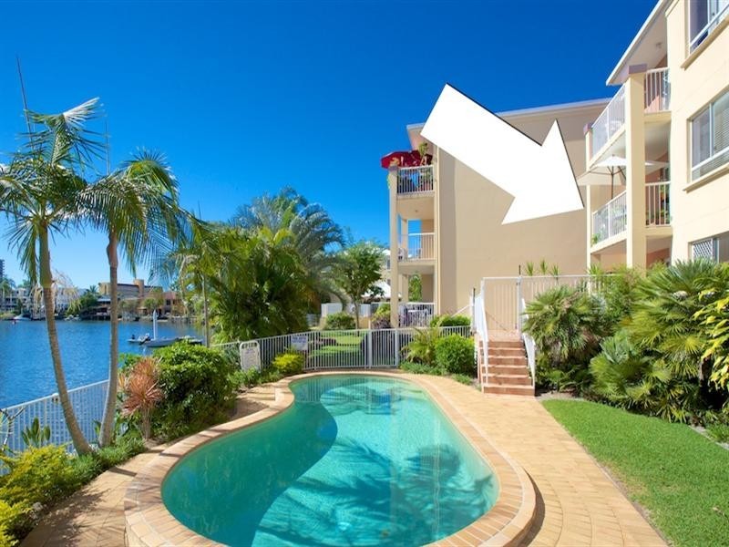 8/11-19 Taylor Street, Biggera Waters QLD 4216