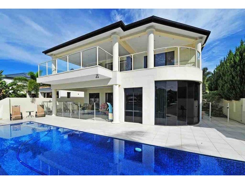 8015 Key Waters, Sanctuary Cove QLD 4212