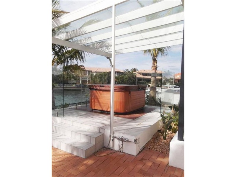 3 The Peninsula, Sovereign Islands QLD 4216