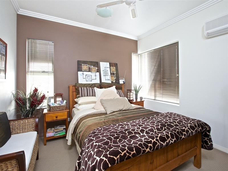 5/2 Oleander Avenue, Biggera Waters QLD 4216