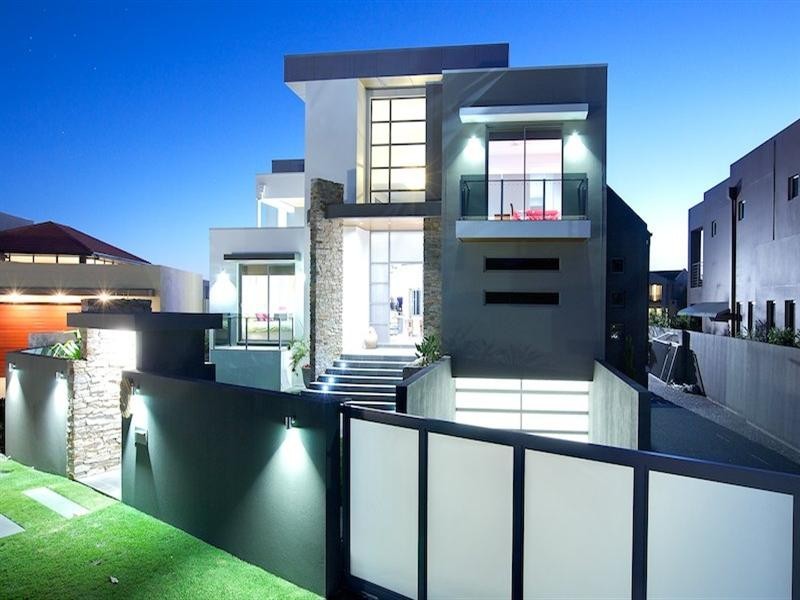 9 Kensington Mews, Sovereign Islands QLD 4216