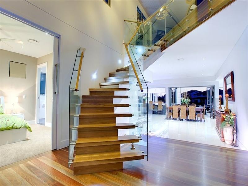 9 Kensington Mews, Sovereign Islands QLD 4216