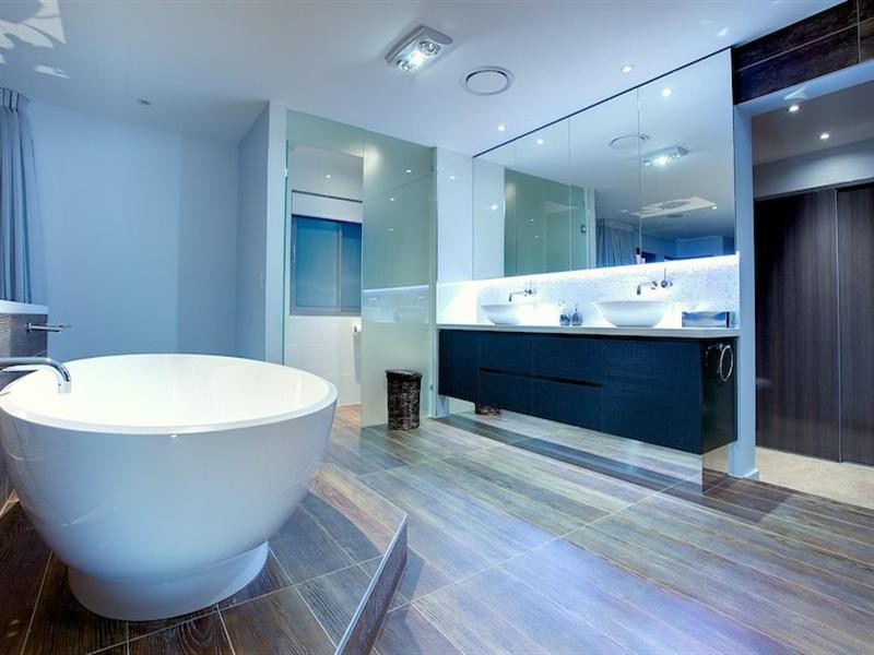 9 Kensington Mews, Sovereign Islands QLD 4216