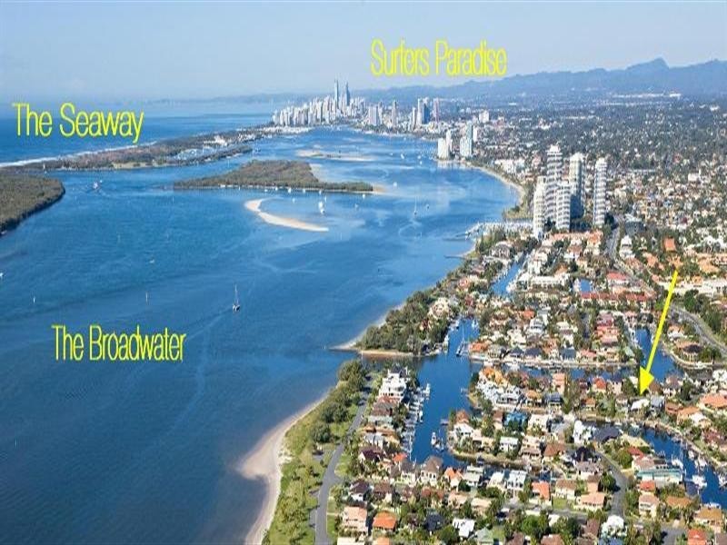 19 Markham Avenue, Runaway Bay QLD 4216