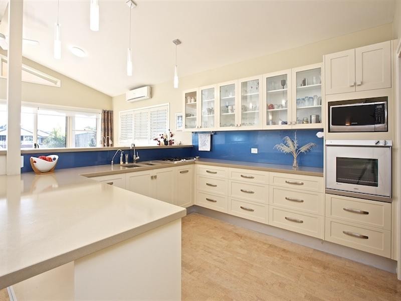 19 Markham Avenue, Runaway Bay QLD 4216