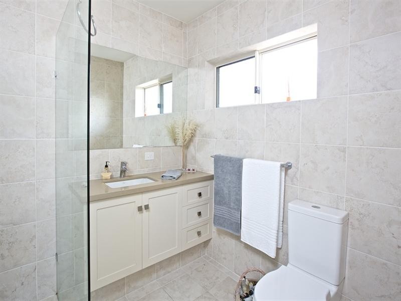 19 Markham Avenue, Runaway Bay QLD 4216