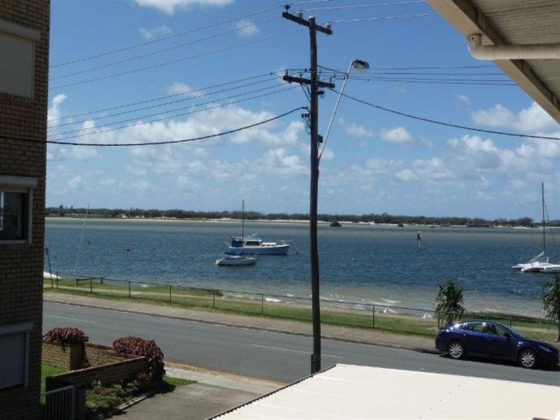 3/248 Marine Parade, Labrador QLD 4215