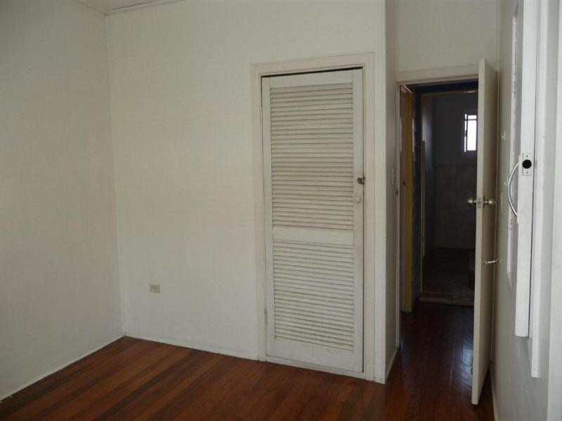 3/248 Marine Parade, Labrador QLD 4215