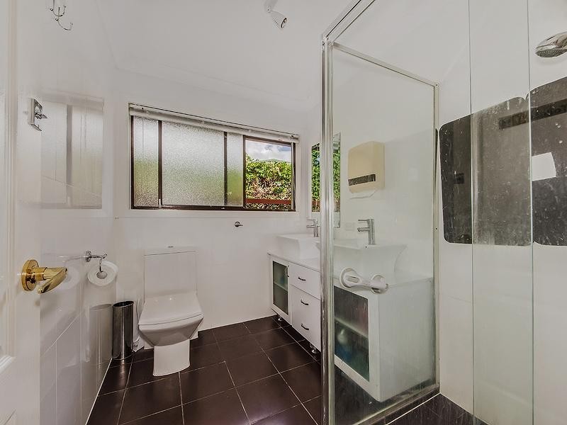 80 Currumburra Road, Ashmore QLD 4214