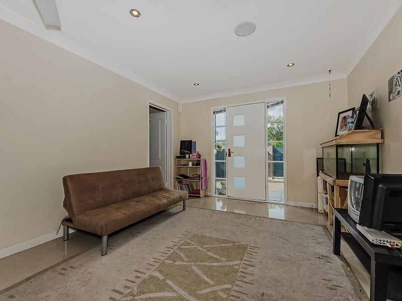 80 Currumburra Road, Ashmore QLD 4214