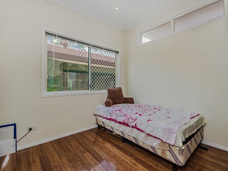 80 Currumburra Road, Ashmore QLD 4214