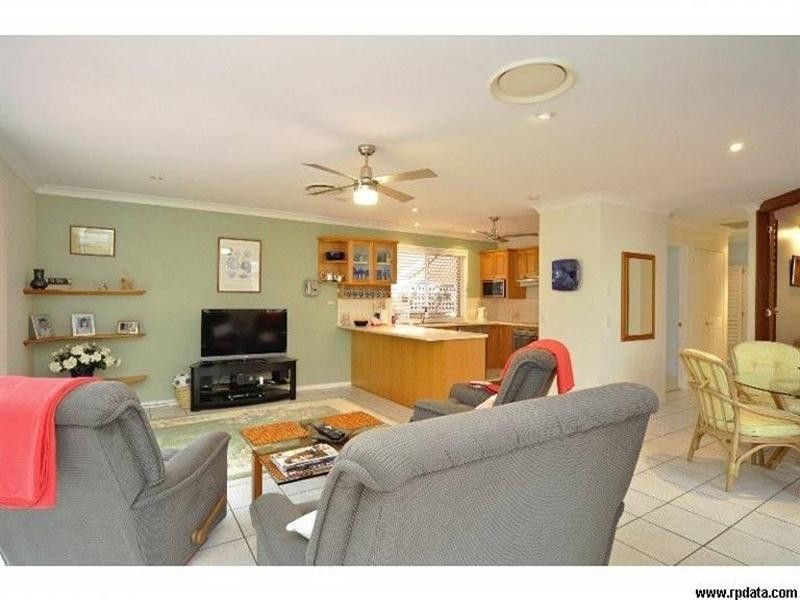 14 Ballybunyon Crescent, Hope Island QLD 4212