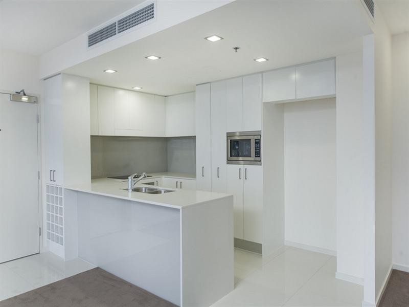 34-36 Scarborough Street, Southport QLD 4215