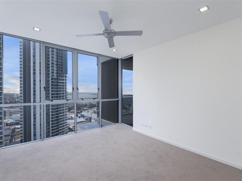 34-36 Scarborough Street, Southport QLD 4215