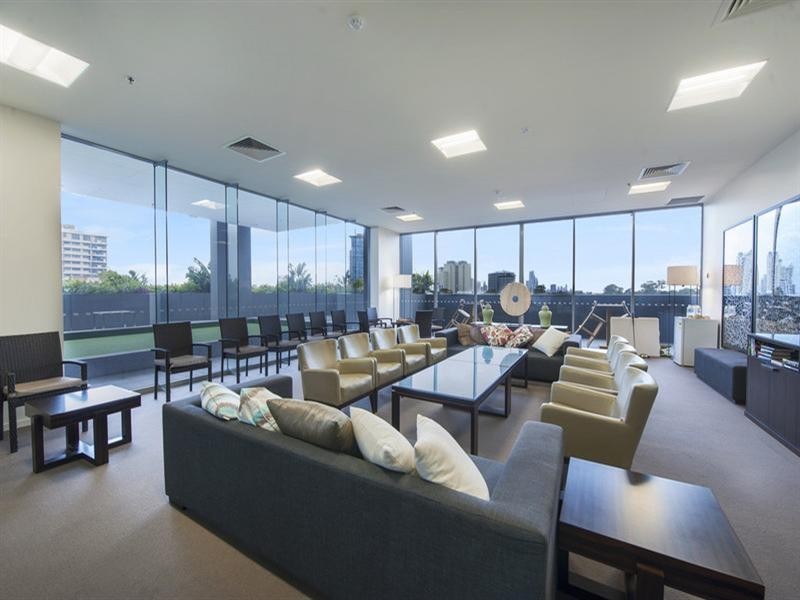 34-36 Scarborough Street, Southport QLD 4215