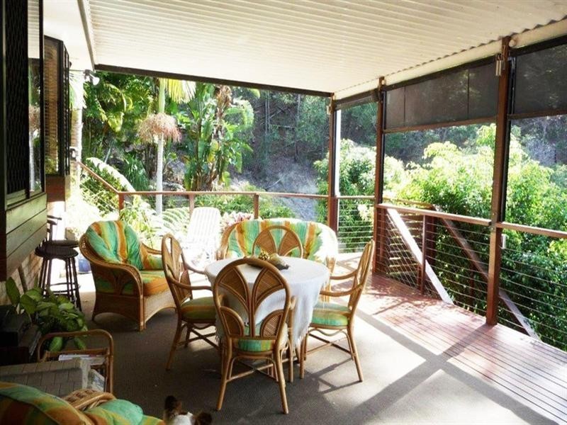 16 Bellona Court, Pacific Pines QLD 4211