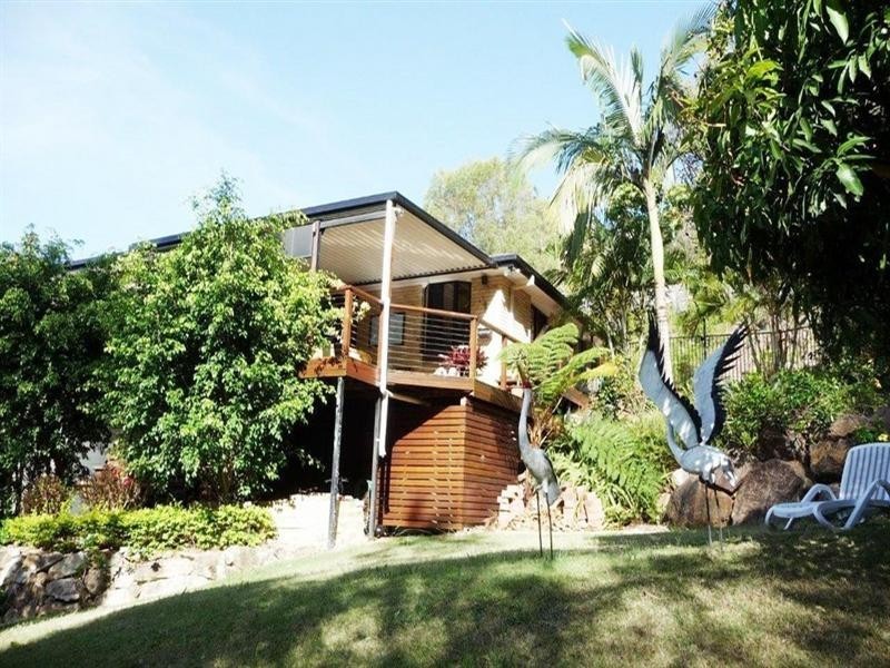 16 Bellona Court, Pacific Pines QLD 4211