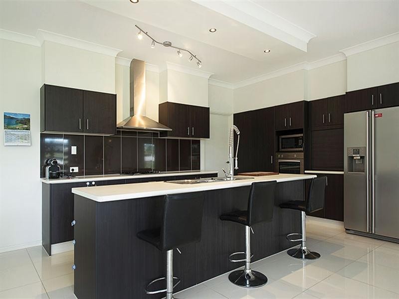 5 Summer Hill Crescent, Maudsland QLD 4210