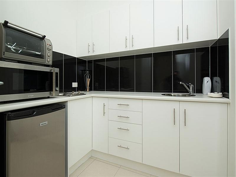 5 Summer Hill Crescent, Maudsland QLD 4210