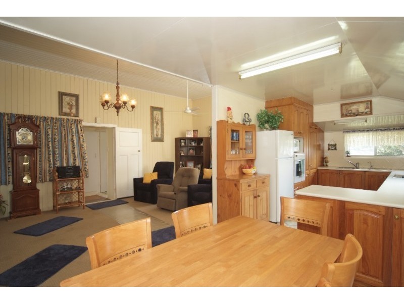 256 Rifle Range Road, Lowood QLD 4311