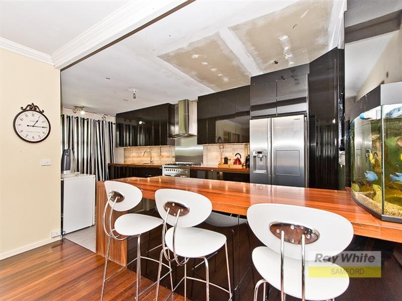 243 Mt Glorious Road, Samford Valley QLD 4520