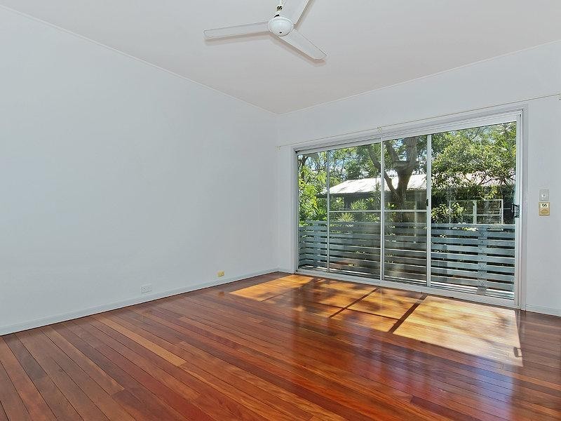 9 Roxburgh Road, Wights Mountain QLD 4520